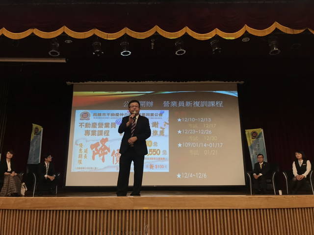 1298339_1522a3db5c9afb54e4715f6f9ee2d561