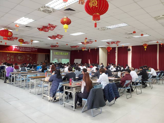 1298388_eae60f5150a4c43f9dc04229f5ed80a7