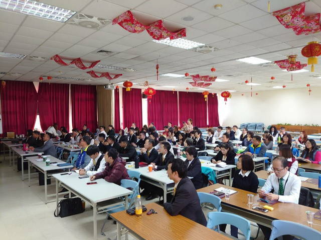 1298389_945c3f56231be59468a57b4461cbfa07