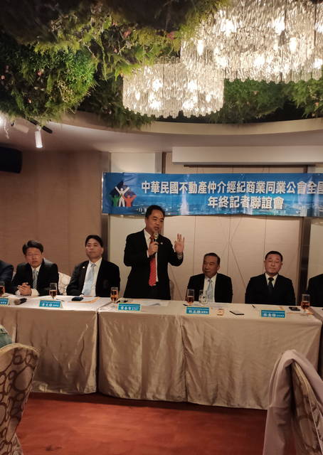 1298409_fd9d481890d7223fb0dbf48add8a582c