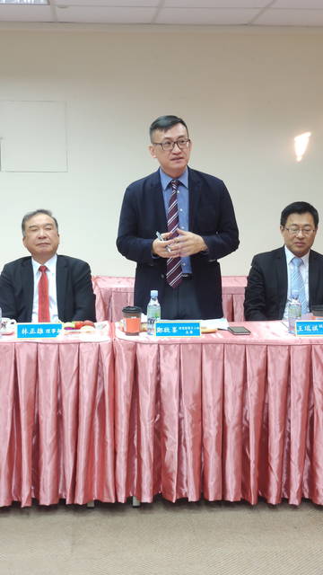 1298428_cd4b8c3af433f5c49ee544ac81deb7c2