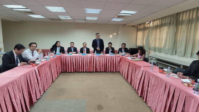 1298429_67156c2829c7ff91ec7ebfb0eb6e80d9