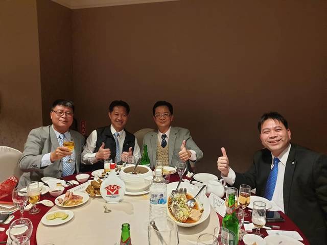 1299455_47fe1144e791f5f0fe6b5796295b97e3