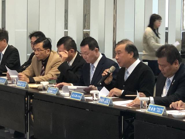 1299918_c9607b4701e7ce55163e4f56e1064fc1