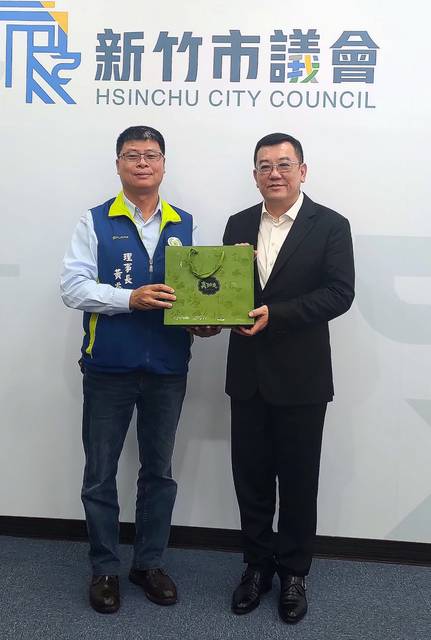 1301235_7c530b3099902478821c67fb7534f0a8