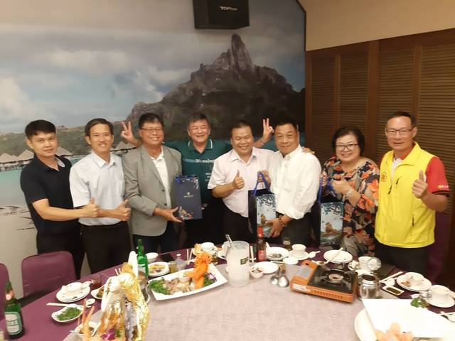 1309773_8ef087d1f68e4087f475792873688e82