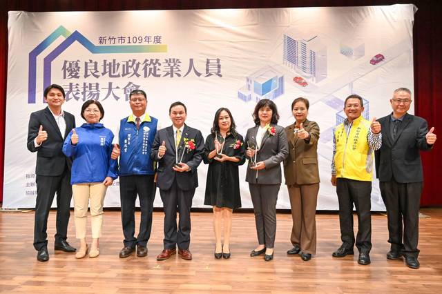 1314261_63b409d1579a001829c0fc1aaa3fd845