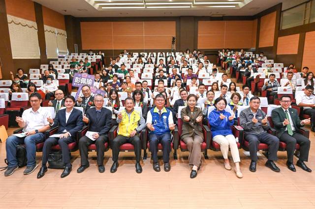 1314262_994d9cebd47d5fc9d4bd346e6225701e