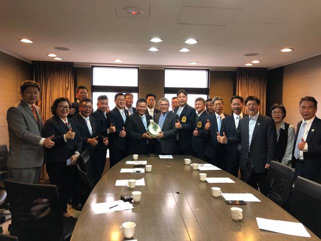 1316167_86d220415651ee369a3679a939861677