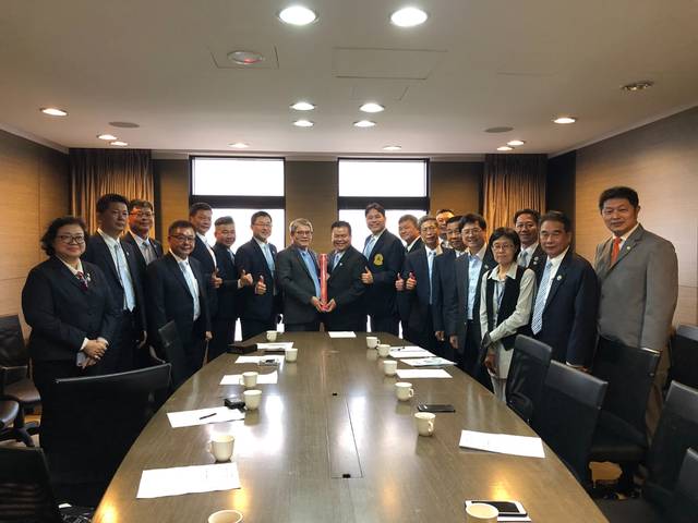 1316169_10e936b89c83f730f15b2cb77a5aabcb