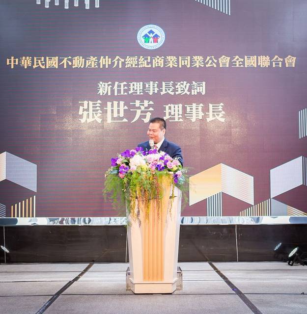 1316218_13f1d905c77ee0b0d656b549e0b07f4d