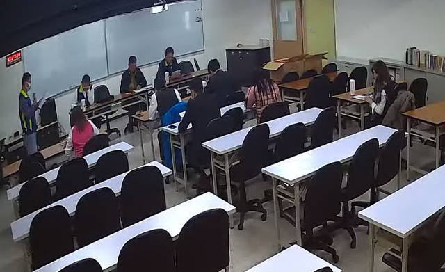 1318338_de5852cdae5cd386001e14ee1156089f