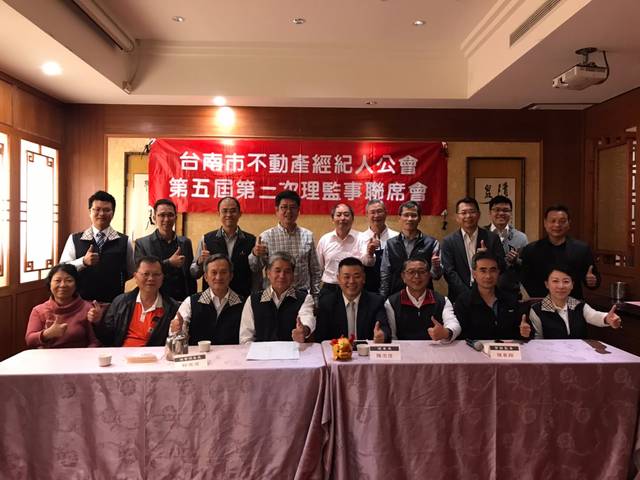 1321994_3ede893fb2c0fbfb50d36cd527c50ff7