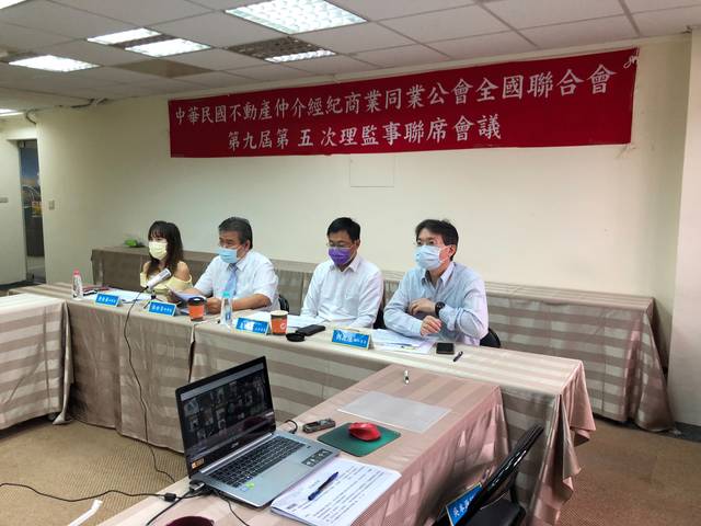 1327757_a22571ad3e97d56935a2bf34a75afdfb