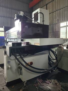 1331526_366747ce8e9d496bf660eea3f0dfb2be