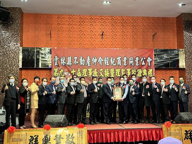 1336559_43c5f0fe3a5f5767afbe54f124acc24c