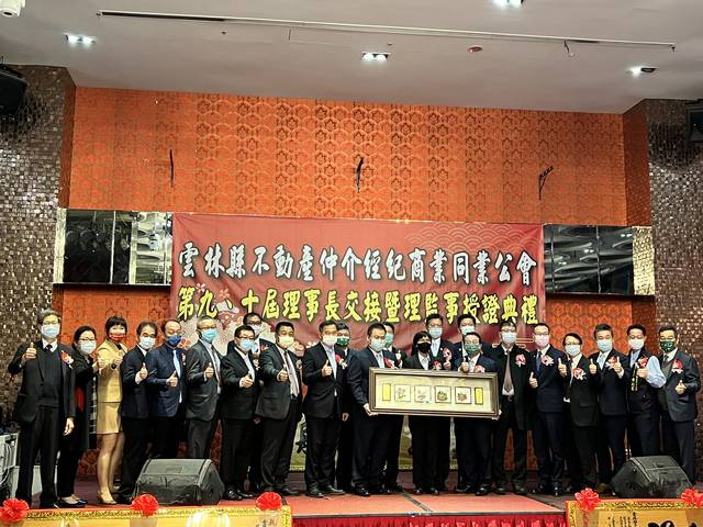 1336560_3379dbc92fbb40a72178b56af88e416a