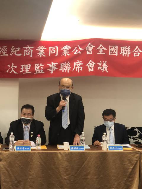 1340091_13c45a7b0a935084ae1c961525a51cba