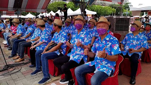 1345325_a77e2c01d71f5a54514366b01a274649