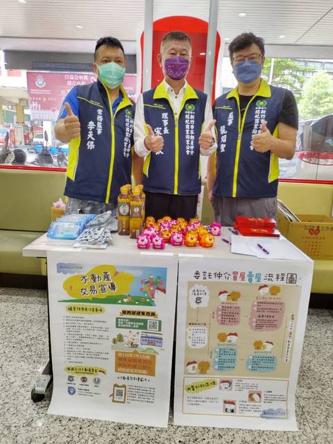 1345340_f2d3f6e2e30f3502a6c0e2ea3665c96b