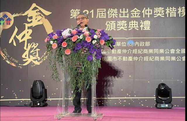 1347677_e9bea2f51688d6a78a507206fe37e8a3