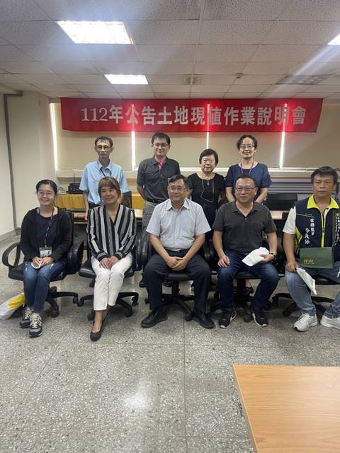 1348269_1c982ed4c068f15b022d1439dc542c4a