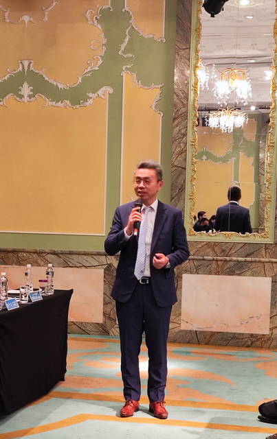 1350881_ad19fbdea3d049daef3ac9e1b246726a