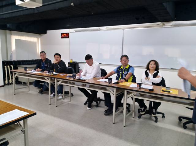 1351225_c5d8a1b38e422745700e63ccb3e52ee8