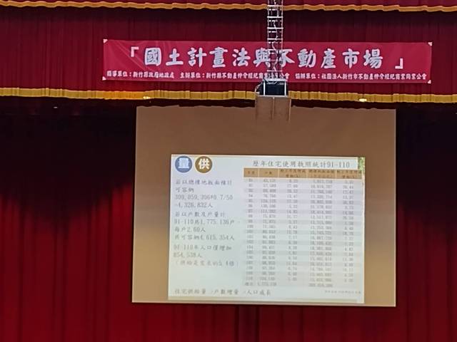 1352914_b3279d9e2f782e0879053d2389ef3cf0