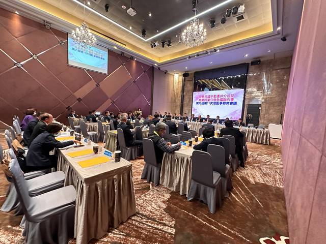 1353300_670eda67af82e4f6ffe43747e95b376c