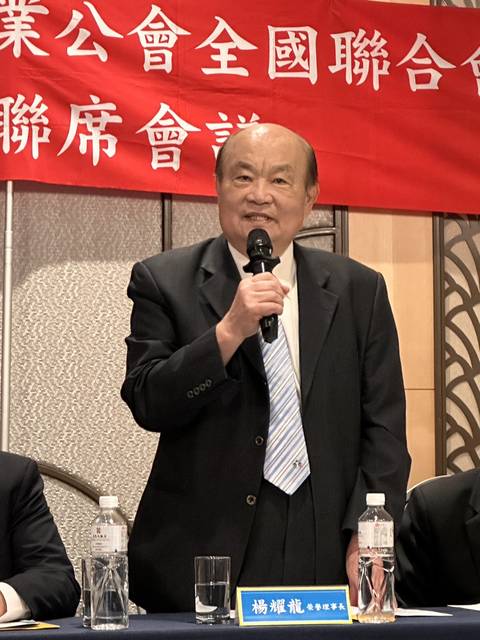 1356051_52ec363445b60b392f0fe400add21ced