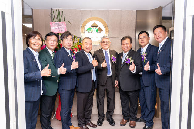 1356621_0ec4042456f2d5152c62cbbb2da28b31