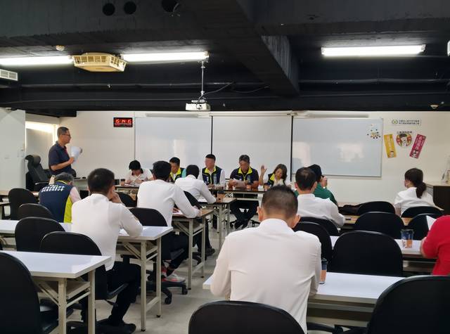 1363604_09ed38075d7f93bc1398a70ee538cdd1