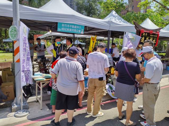 1364138_66b57cfa9ccfff80dcade2aeabe68f3f