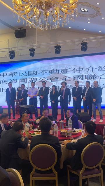 1364833_e6dfa9cbd9c40484922ad820eef4f987