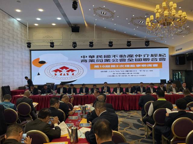 1365266_363b3569b9439a74164a2b366d441fe9