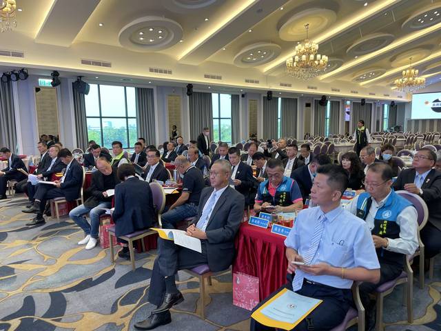 1365268_9770ff3fc06bffda1e3cffc20bd00177