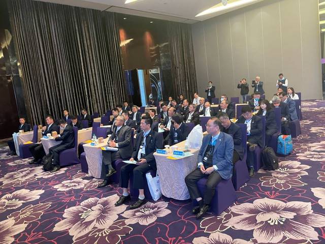 1366518_c6e894072cdb8c6bd9fcb94a6f14b571