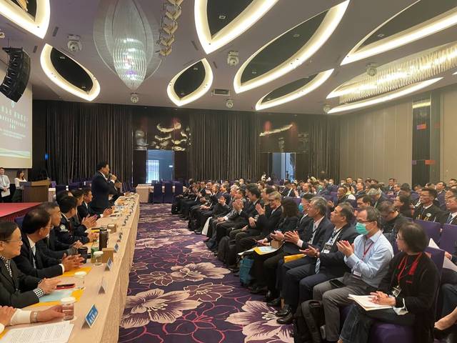 1366701_83de13f1bd314b62d8953cb89720c054