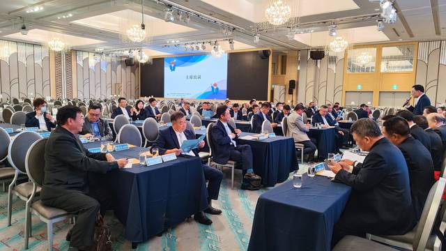 1367832_e3d558b365ff344796b978e144d972e8