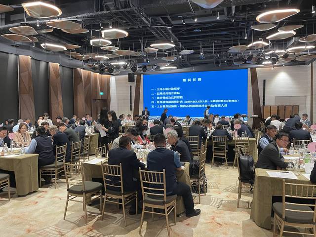 1367886_6258013c14c18fe9028641320860de7c