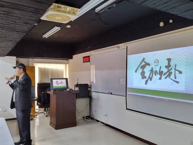 1368426_6c9a346a301eabb0bae5087aeadd9e3d