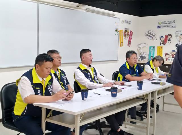 1368820_ff53767793f2d13a6f3b407c2a35f1ee