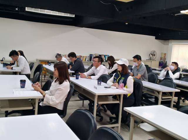 1368824_9bb8e0fce5f18fee3e15d5a8ba44e8ec