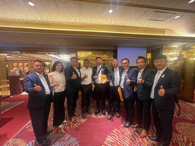 1377521_7a0fc548103eb2f0edebc3464a9267b2