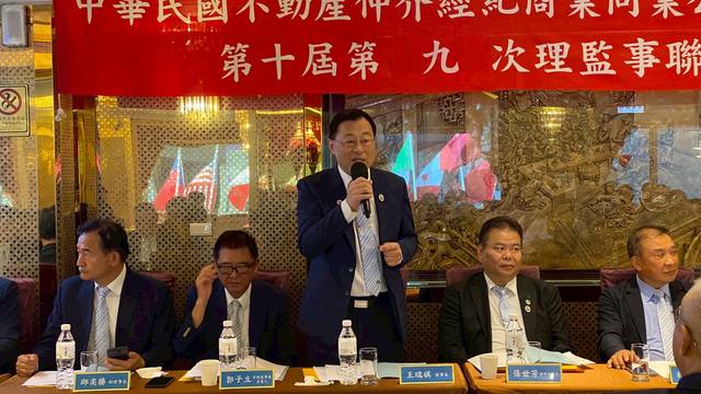 1377697_67d2f25cacbe308687e7a1c21c05e1bc