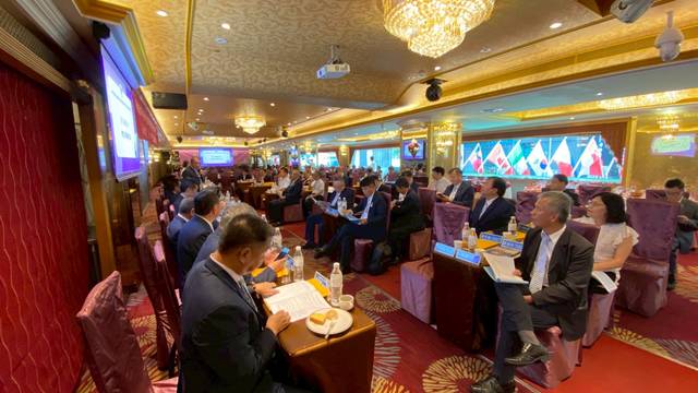 1377702_fd3f703207b021376a169d9281e5a76b