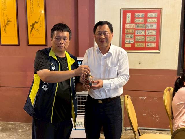 1377857_002bc25d0516d4b155bda6176f7ea093