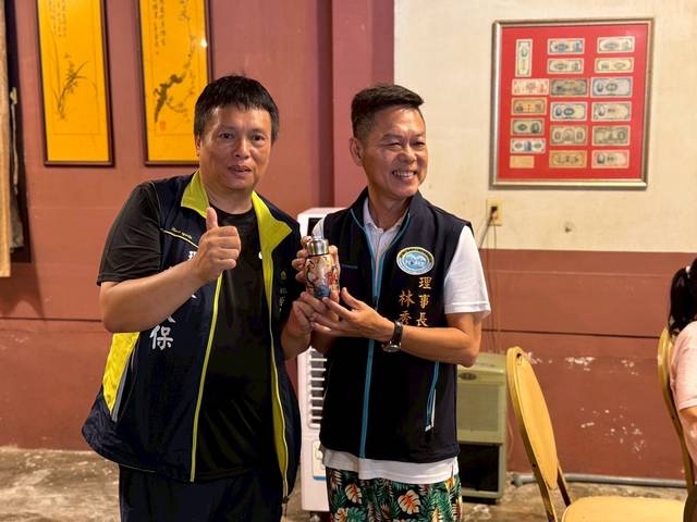 1377858_adfb61fe92c4ba84e6e3341b9f823ccc