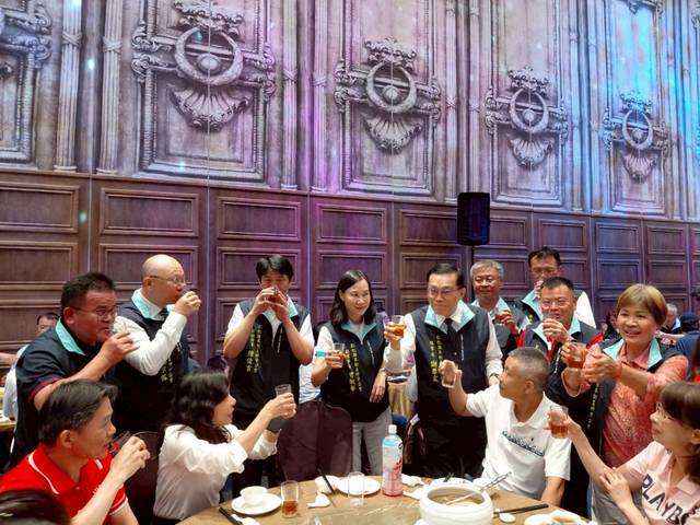 1378280_84ee1d6b3ff0c7a76cac60596586a8f6